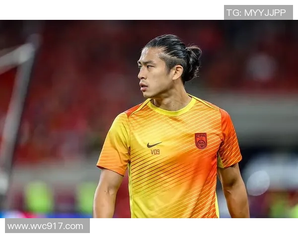 张玉宁补射得分助力球队逆转胜利展现出色个人能力与团队配合