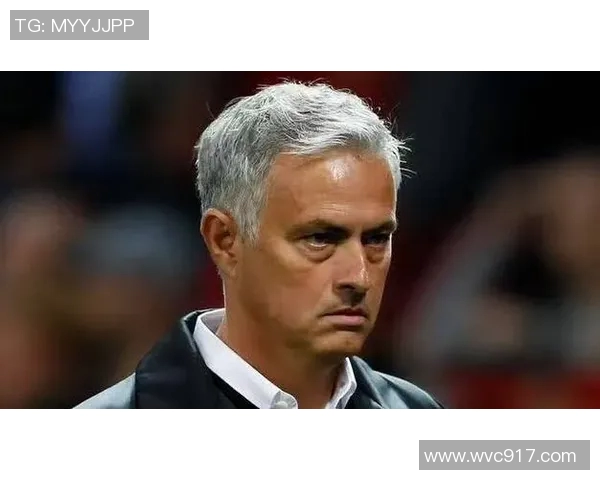 热刺官方确认主帅穆里尼奥3年合同续约，球迷期待新赛季带领球队冲击英超前四！